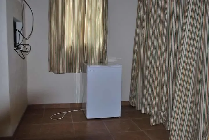 Aparta Hotel Velissa Cabrera